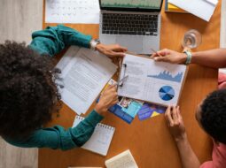 Colin Nix:Modern Investors